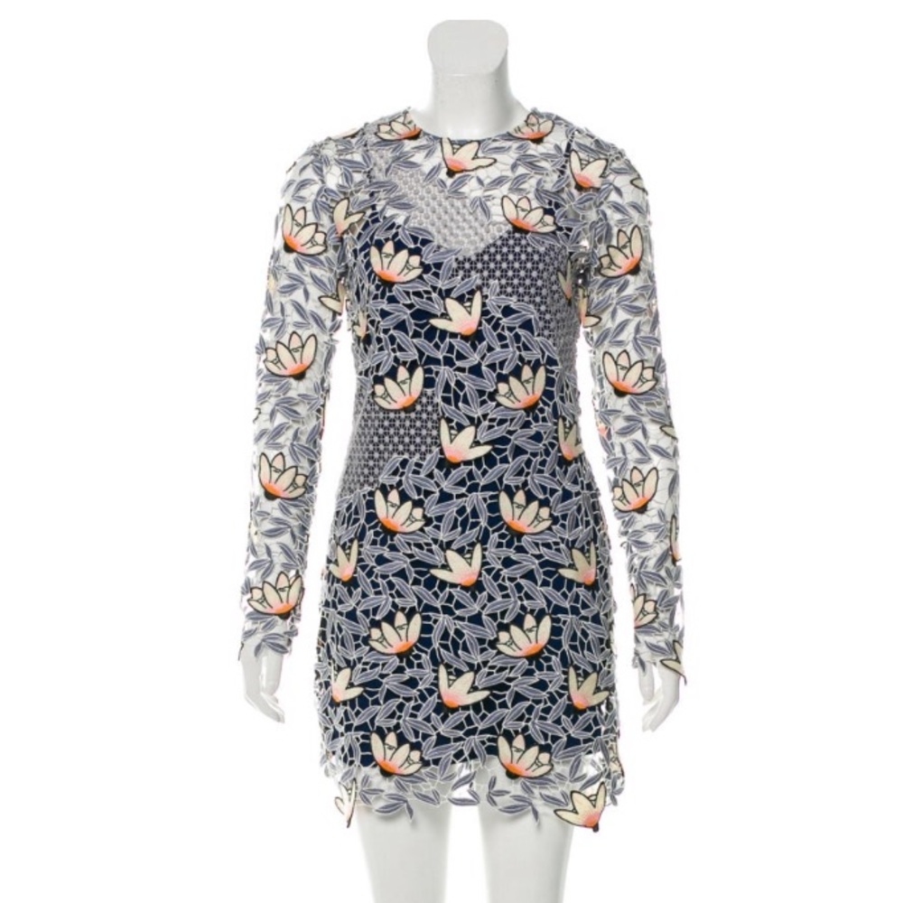 SELF PORTRAIT Lace dress